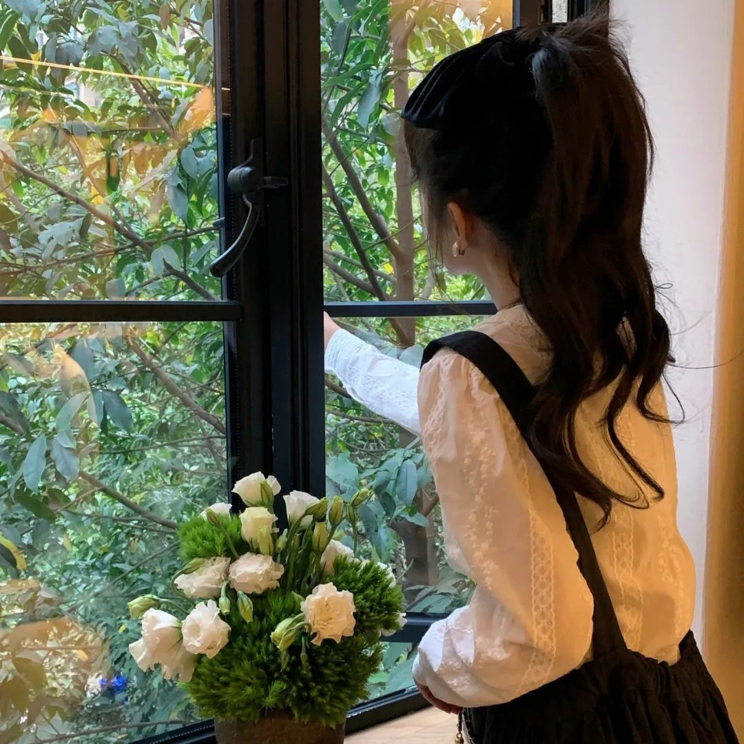 捣蛋的公鸡